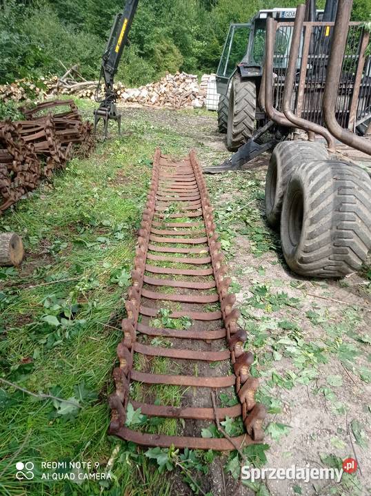 Sprzedam Gąsienice forwarder 265600 265700 Pozostałe sprzedam