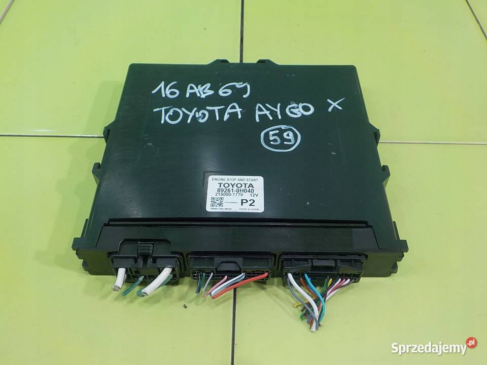TOYOTA AYGO X 10 VVTI AUT 22r 5D modul sterownik Wyposażenie elektryczne Suków