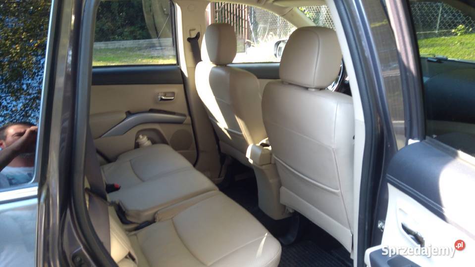 Mitsubishi Outlander 7os salon bogata wersja