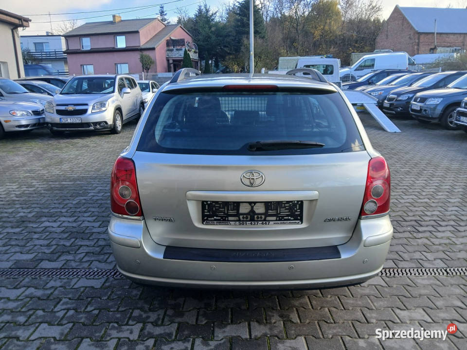 Toyota Avensis 18i LIFT klima NAVI czujniki stan komputer pokładowy Gryfino sprzedam