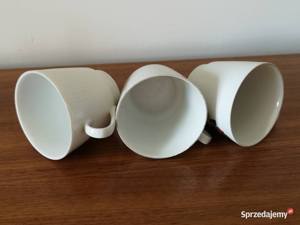 Filiżanki z różą porcelana vintage Bavaria Toruń sprzedam