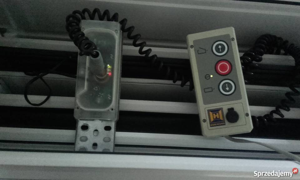 Brama segmentowa 35 x 4 Czudec