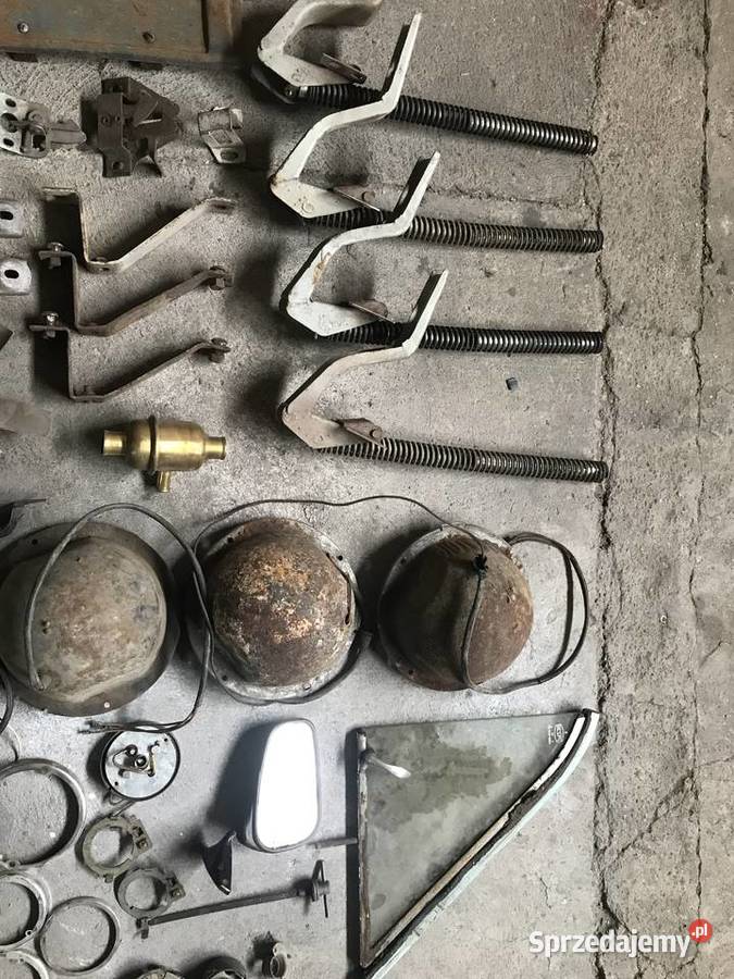 Szybka trójkątna w drzwiach Syrena 105 Wolsztyn sprzedam