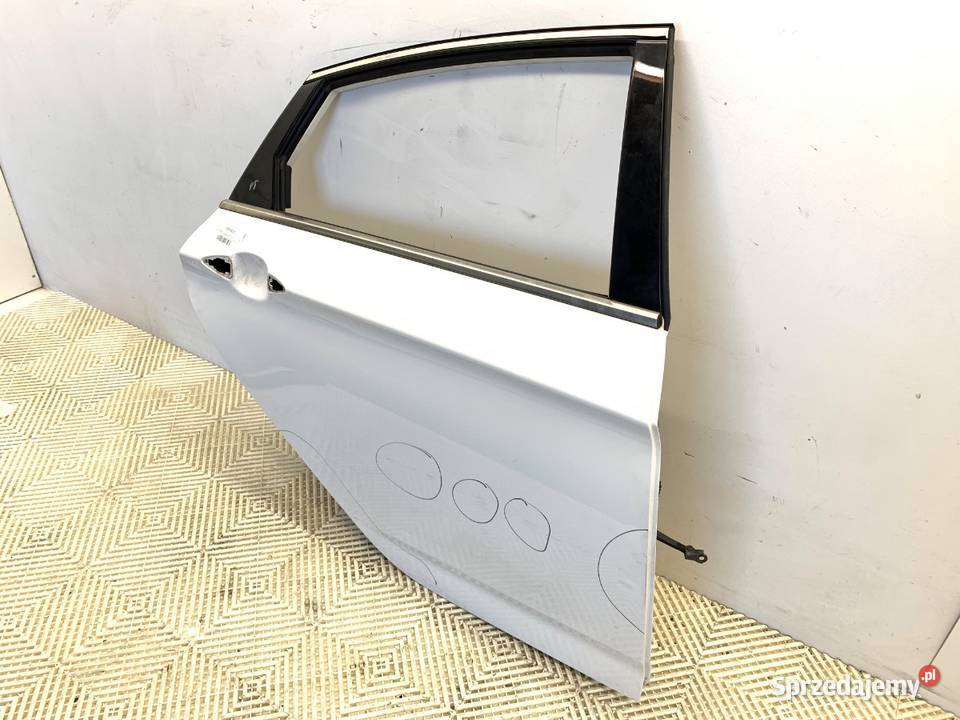 DRZWI PRAWY TYŁ HYUNDAI i40 Hatchback NCW CREAMY osobowe
