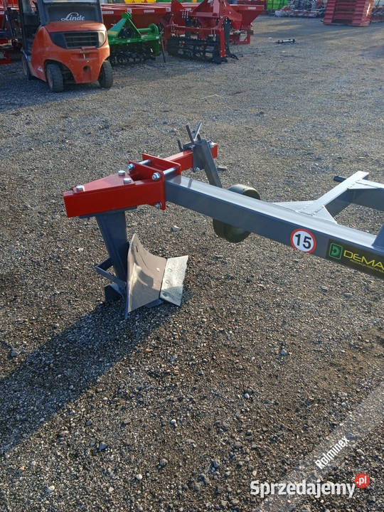 Pług do oborywania granic 1 skibowy Transport Świdnik