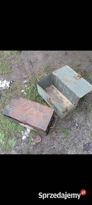 Skrzynka metalowa narzędziowa Guciów