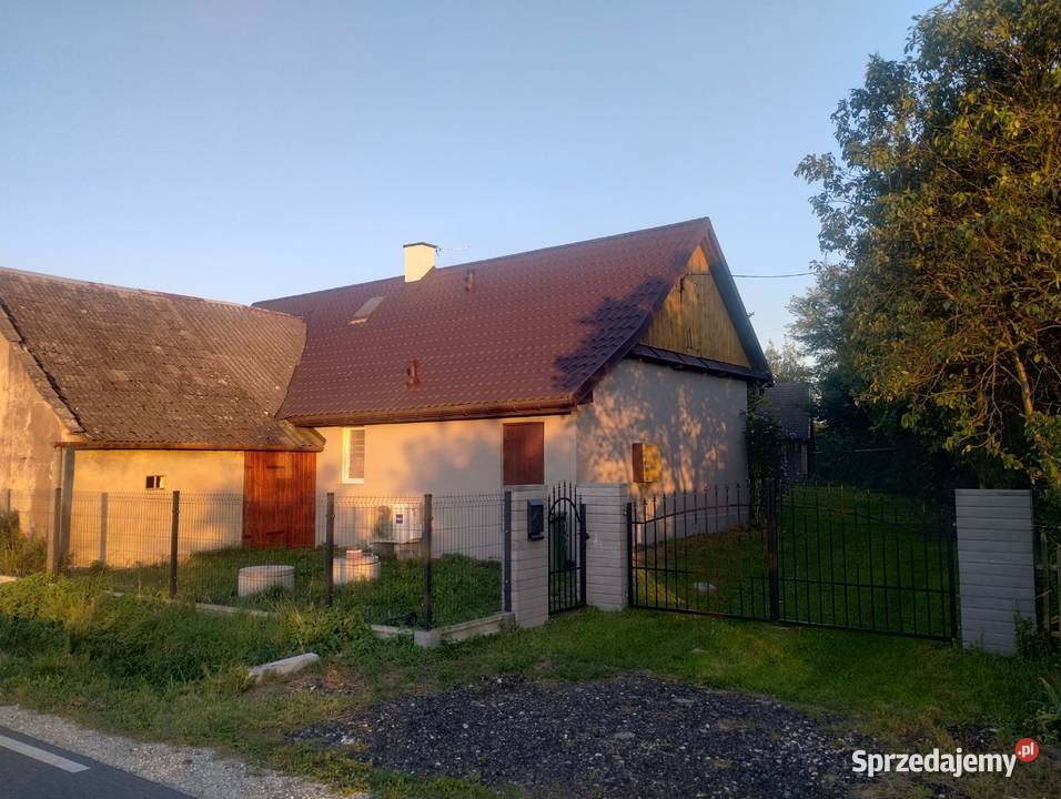 Dom z pięknym ogrodem i wydanymi WZ na nowy dom małopolskie sprzedam