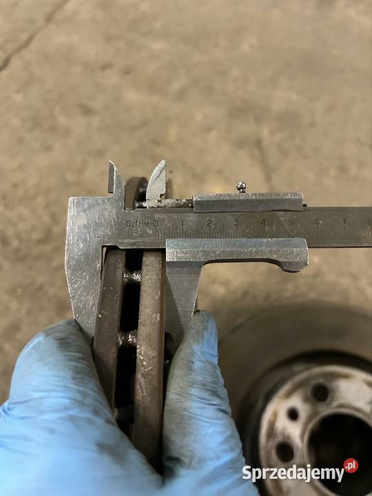 Tarcze klocki przód golf Audi seat skoda 5x100 Kęty