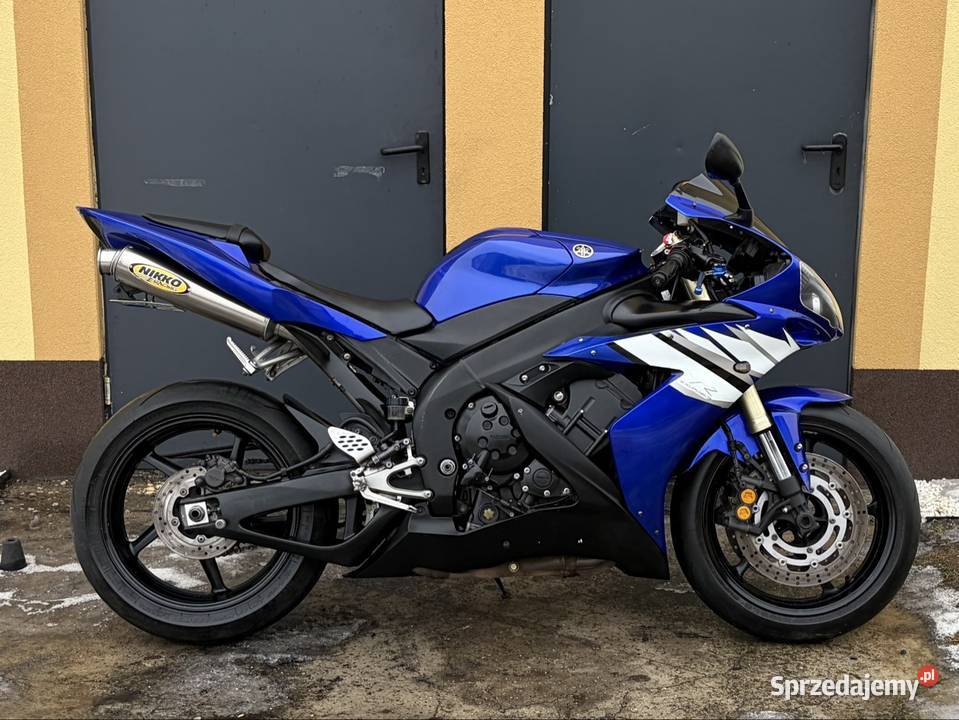 Yamaha YZF R1 RN12 ładny egzemplarz oferuje 1000cm3 Nowe Ostrowy
