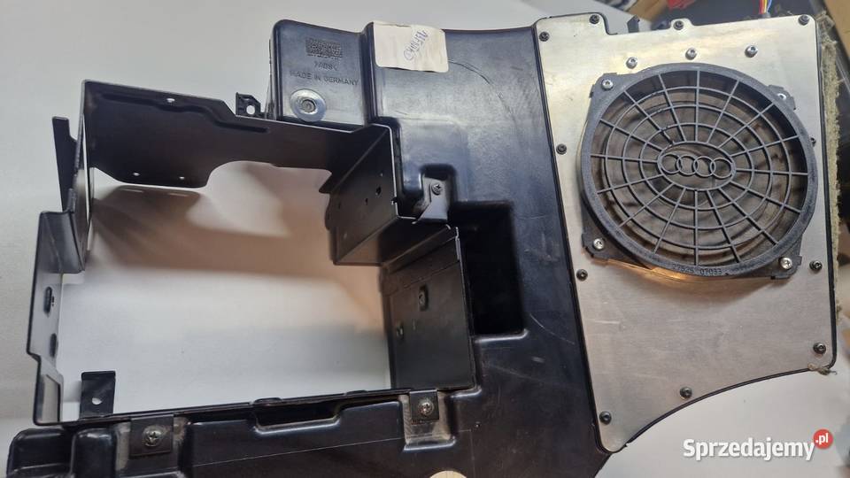 Oryginalny subwoofer skrzynia basowa Audi NOKIA Części samochodowe Dziewkowice