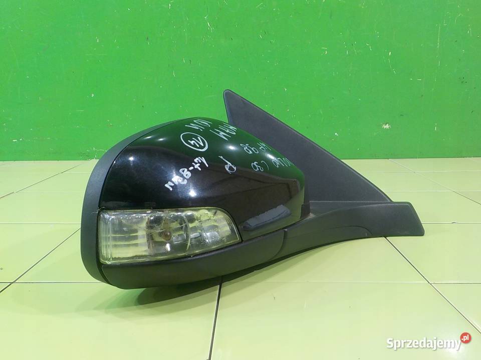 VOLVO C30 LIFT 16 D 10r 3D lusterko prawe Suków