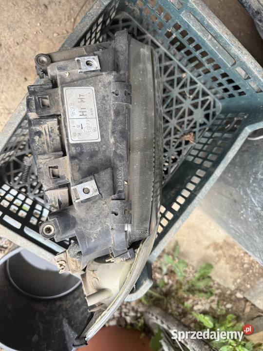 Lampa przód Audi A3 8l Kazimierza Wielka