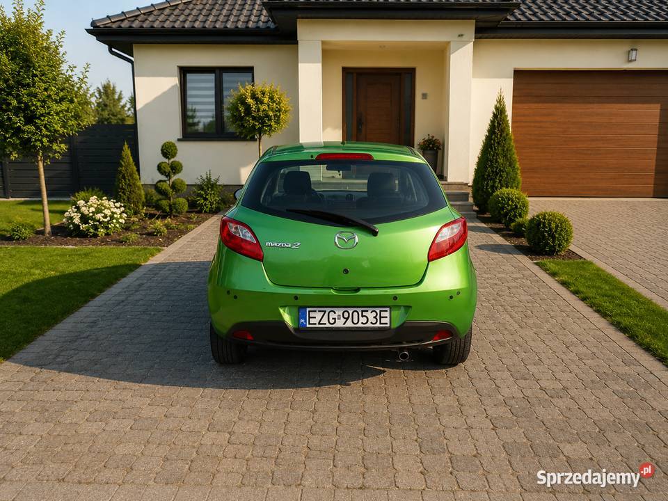 MAZDA 2 14benzyna klima parkotronik elektryka Rokiciny sprzedam