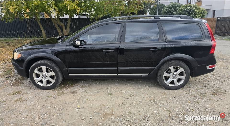 Syndyk sprzeda samochód Volvo XC70 80 uszkodzony mazowieckie Warszawa