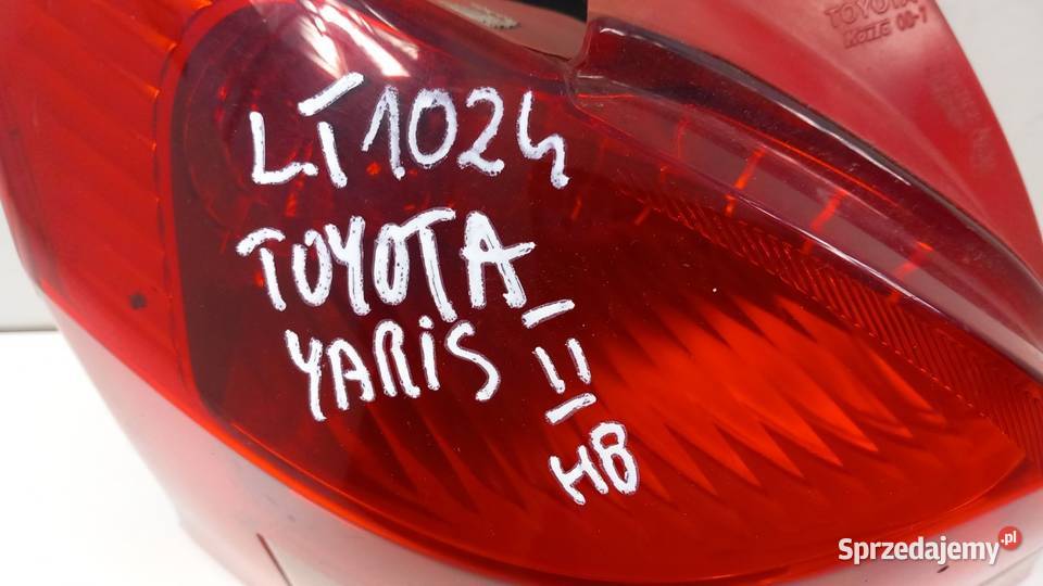 TOYOTA YARIS II HB LAMPA TYŁ LEWA wielkopolskie Zbierkowo