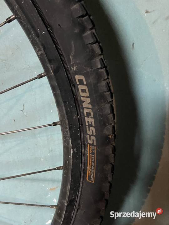 Sprzedam kolo przod na dobrych czesciach Części i akcesoria Lublin