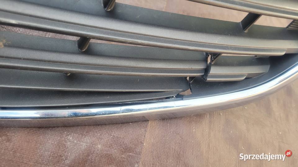 KIA SPORTAGE III ATRAPA GRILL 863523W000 880 osobowe Ruda Śląska sprzedam
