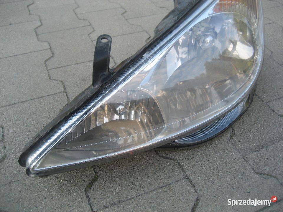 toyota previa 9906r lampa przód lewa europa Rakoniewice