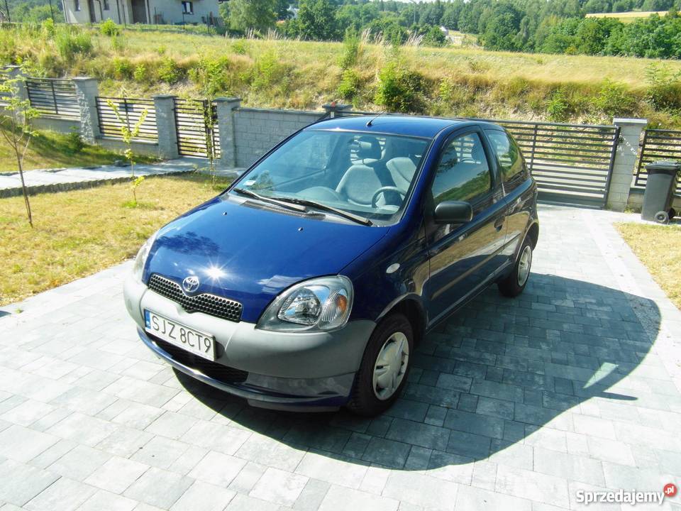 Toyota Yaris 10 wersja 3drzwiowa Yaris Brzoskwinia