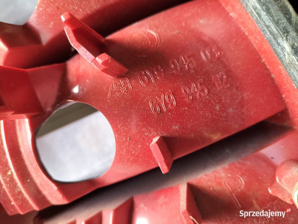 Lampa Tył Skoda Fabia I prawa ZSB 6Y9945096 lubelskie Kamień-Kolonia
