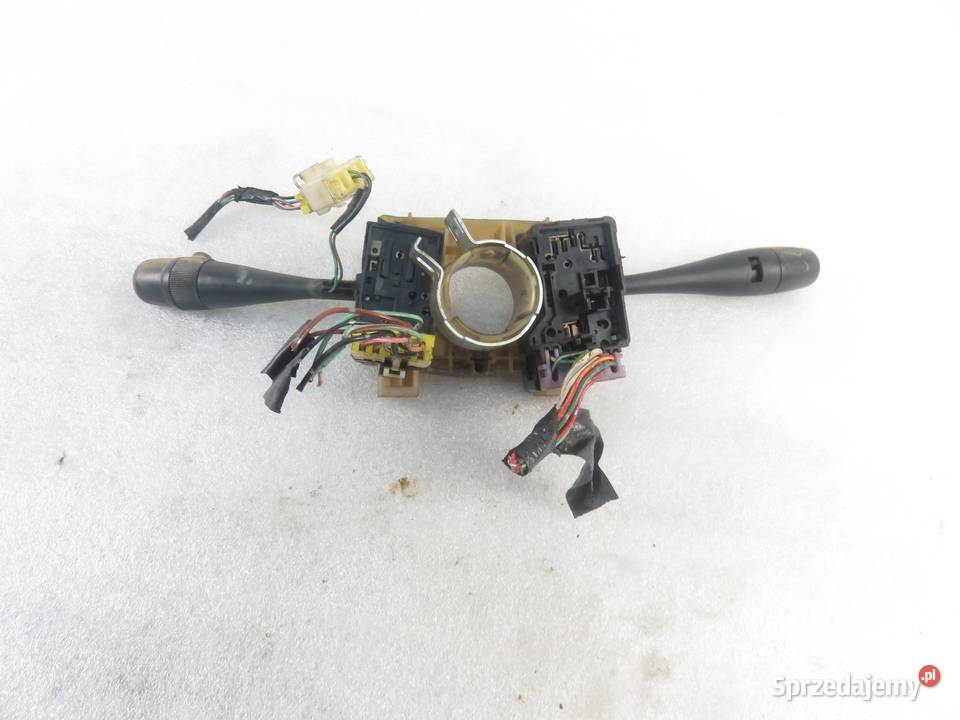 PRZEŁĄCZNIK ZESPOLONY NISSAN TERRANO II R20