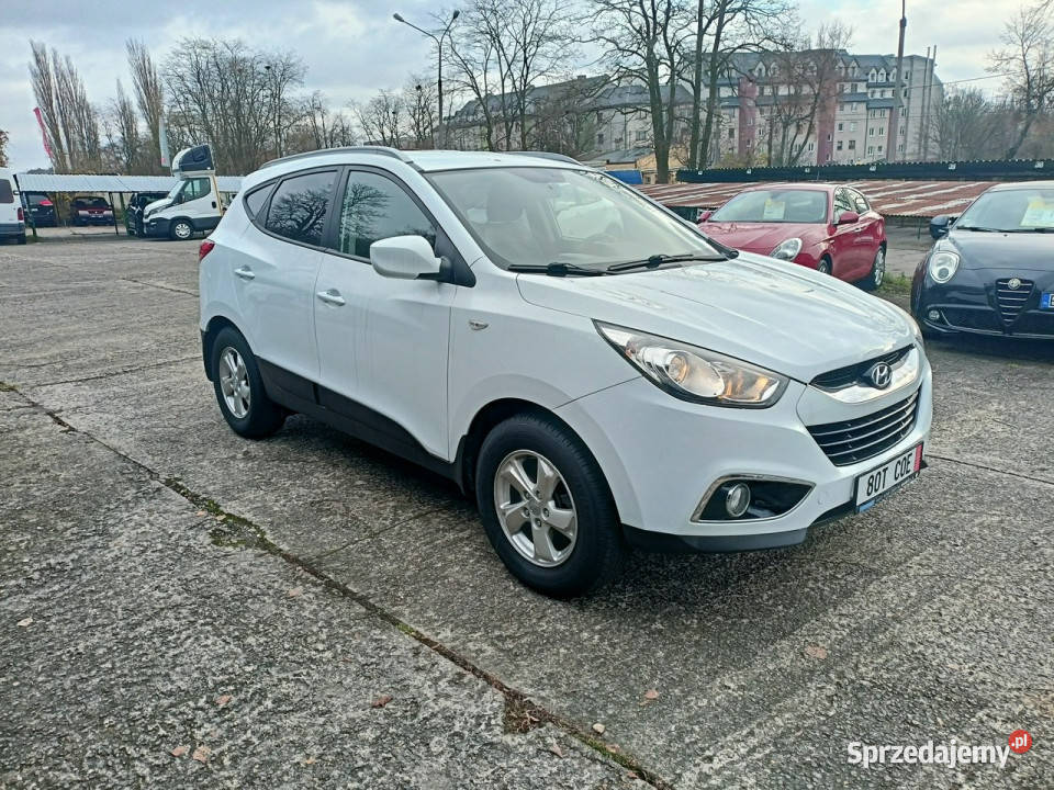 Hyundai ix35 zadbany serwisowany Rok produkcji 2010 łódzkie Tomaszów Mazowiecki