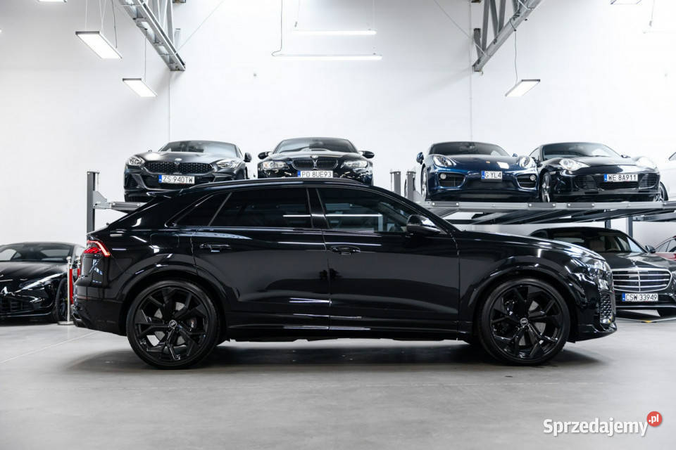 Audi RS Q8 600 Specyfikacja 852 000 Gwarancja małopolskie Węgrzce sprzedam