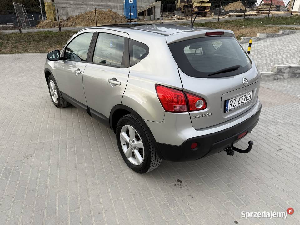 Nissan Qashqai Bezwypadkowy20Benzyna Rzeszów