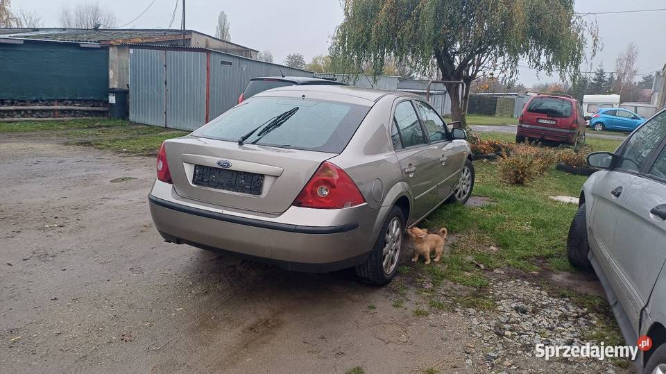Ford Mondeo 2003 r 18 benzyna Drzeńsko