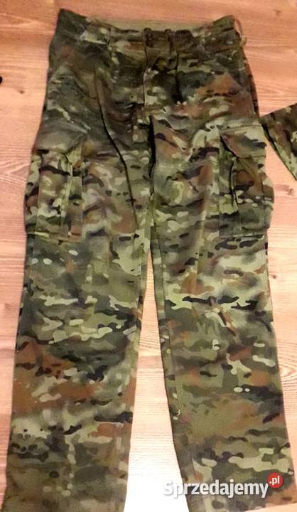 Męske Umundurowanie Straży Granicznej Mrągowo sprzedam