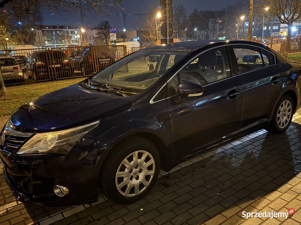 Toyota avensis Warszawa