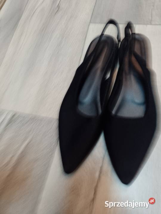 4041 Czarne baleriny wieczorowe z odkrytą piętą Kraków