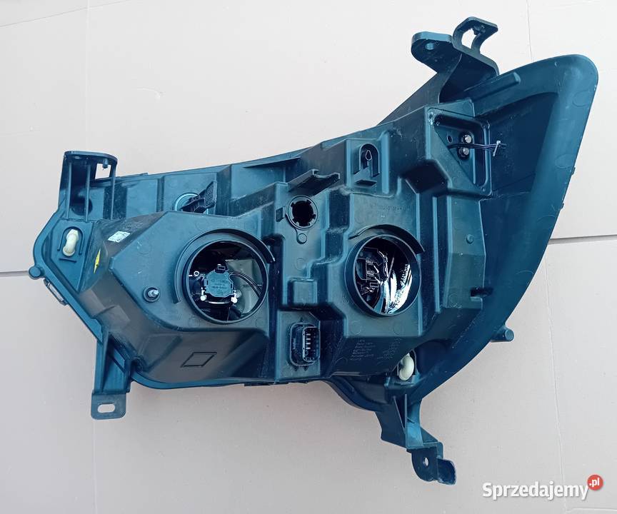 Renault Master IV Led reflektor lampa prawy wielkopolskie Przeźmierowo