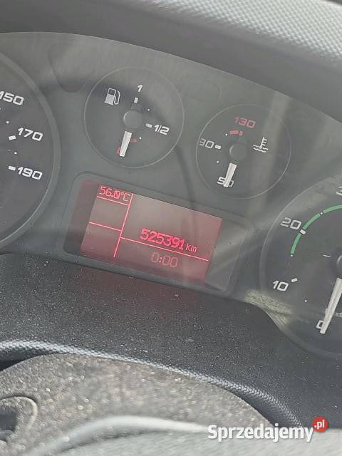 Uszkodzony Iveco Daily Igloocar 35C15 chłodnia Tomaszów Mazowiecki