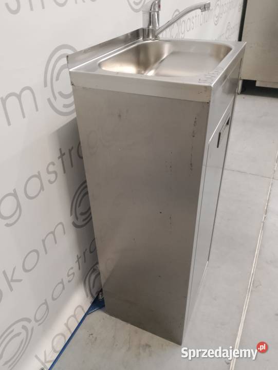 UMYWALKA ZABUDOWANA STOJĄCA DRZWI SKRZYDŁOWE