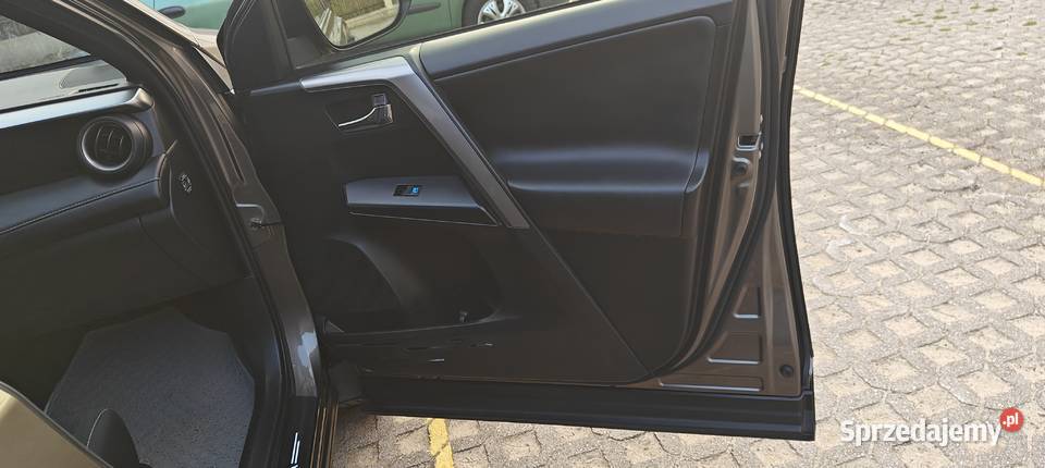Toyota RAV4 Hybrid Warszawa