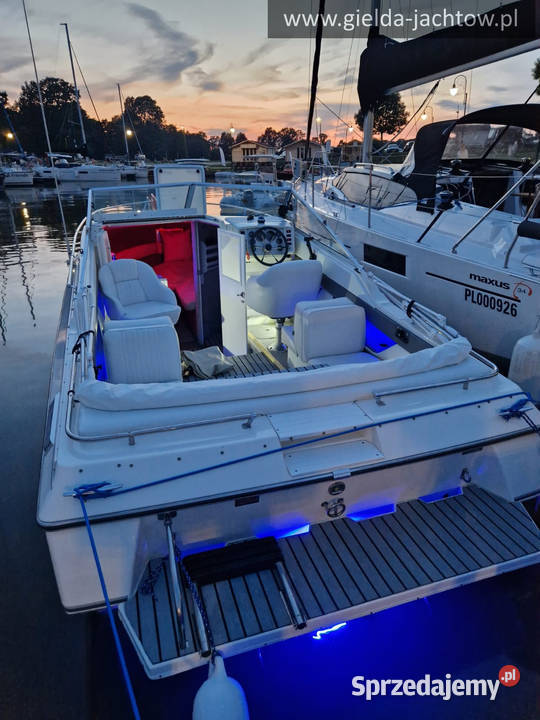 LARSON DELTA JACHT MOTOROWY Lublin