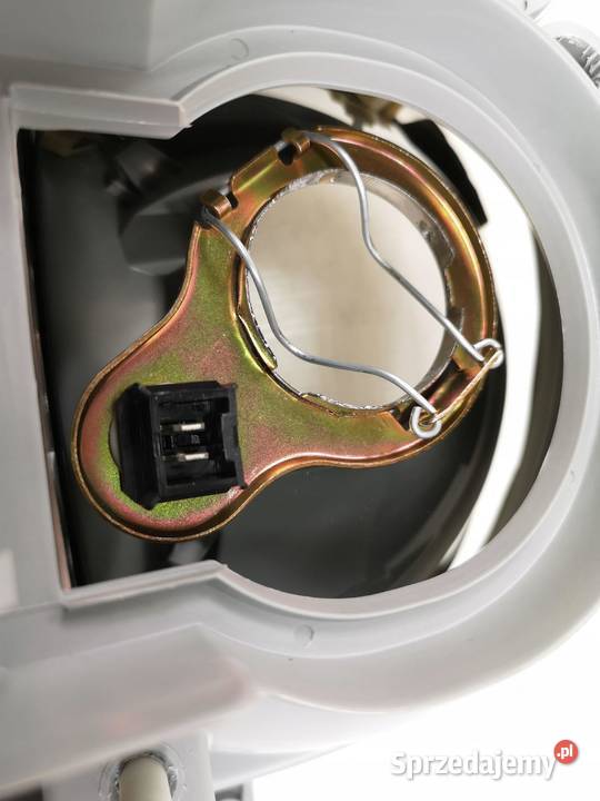 LAMPA LEWY PRZÓD BOSCH RENAULT TWINGO 9398