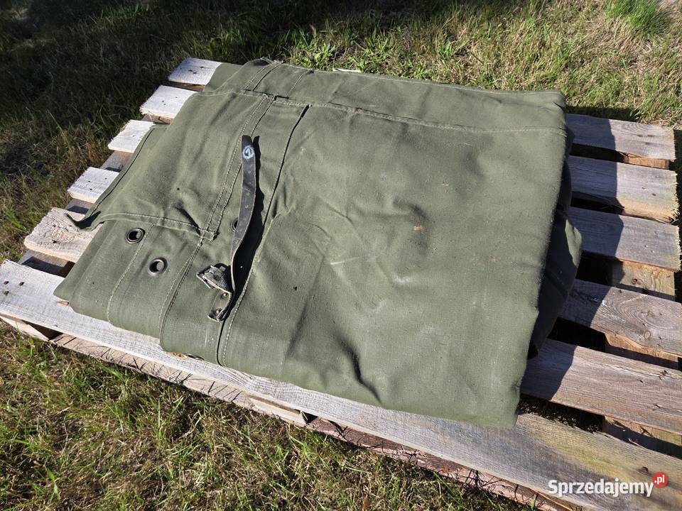 Plandeka brezent wojskowy 27 x 24 m z armii Stegna