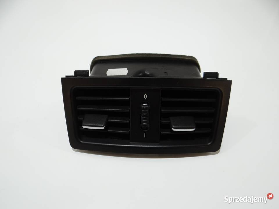 KRATKA NAWIEWU ŚRODKOWY TYŁ BMW E60 LCI 7129556 Strzyżewice