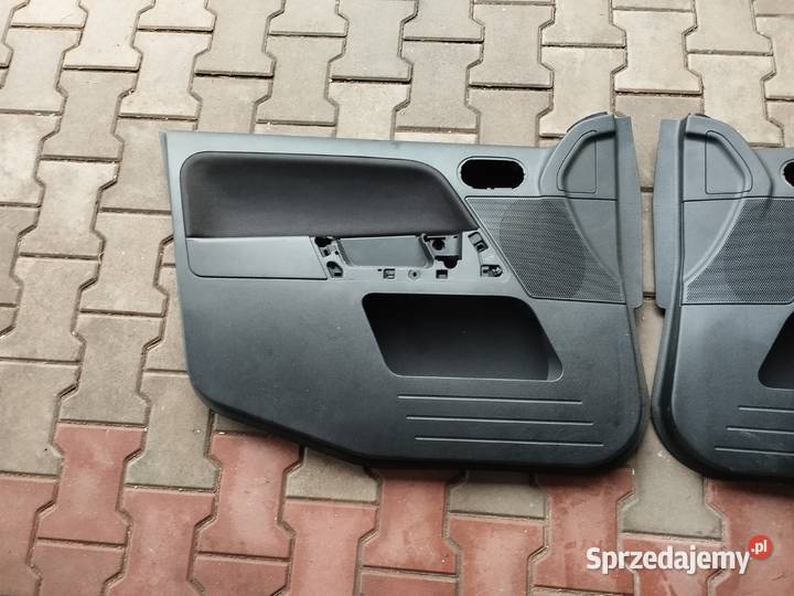 Ford Fusion Fiesta MK5 Boczek drzwi tapicerka Rok produkcji 2006 Wolsztyn sprzedam