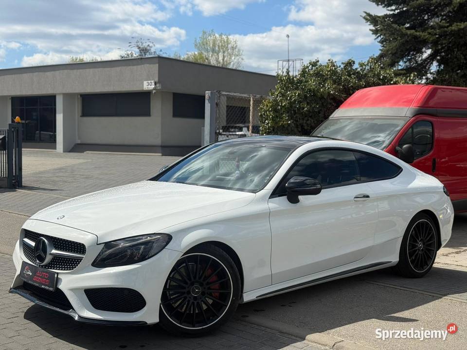 MERCEDESBENZ C300 COUPE AMG 2017 20 BENZYNA śląskie Częstochowa sprzedam