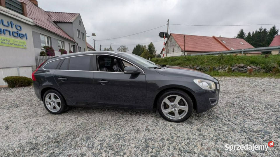 Volvo V60 16 diesel 114 CITY SAFETY Nowy Rozrząd serwisowany w ASO Kamienna Góra
