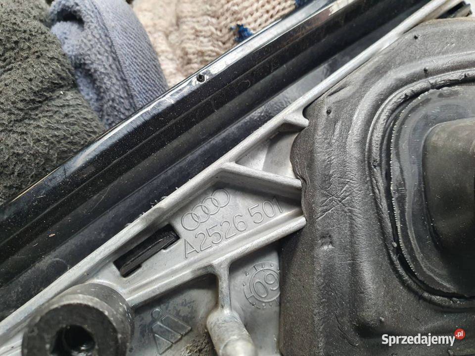 LUSTERKO LEWE AUDI A8 D4 142PIN EU LY8X osobowe kujawsko-pomorskie Lipno