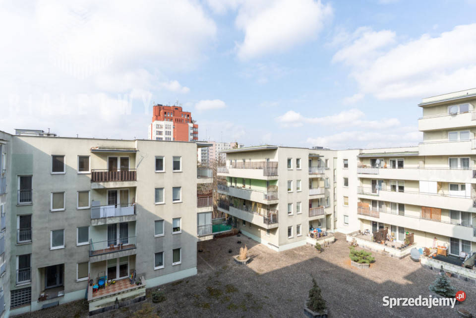 Mieszkanie Piaseczno 917m2 3 pokoje sprzedam