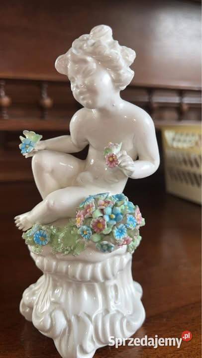 Figurka Cherubin z kwiatkami Capo di Monte Gdańsk
