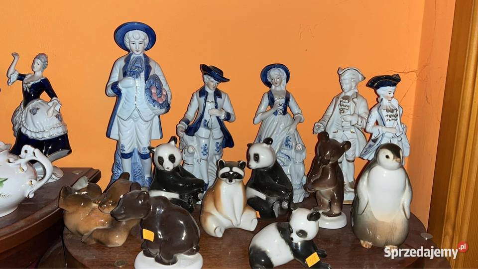 Figurka młodzieńca Bez sygnatury Gdańsk sprzedam