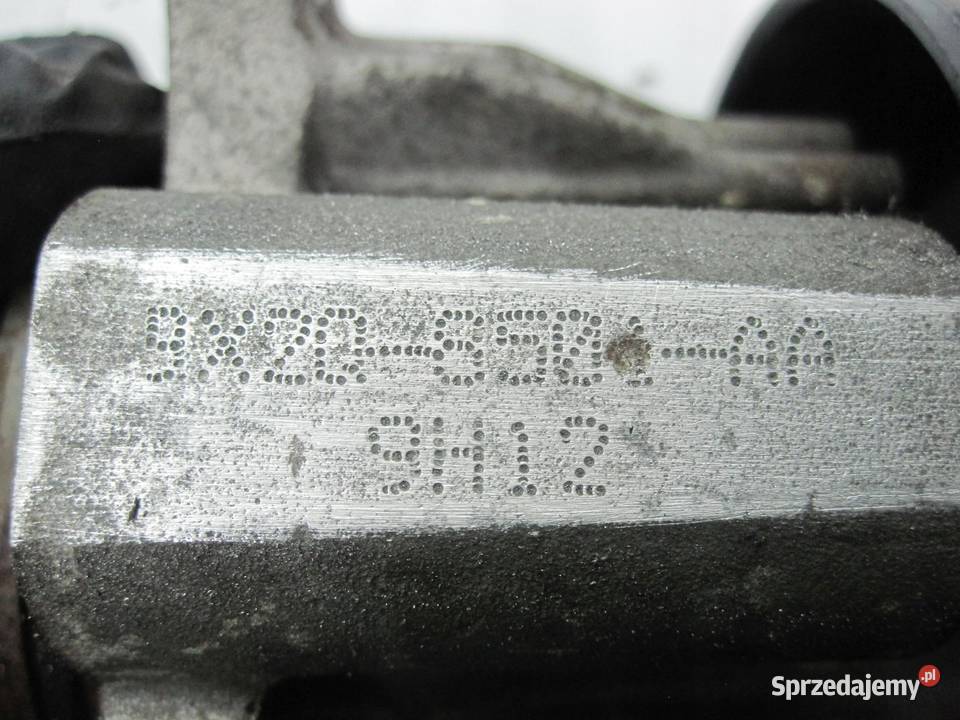 JAGUAR XF 30 D pompa wody 9X2Q8501AA 4R8Q8509AC