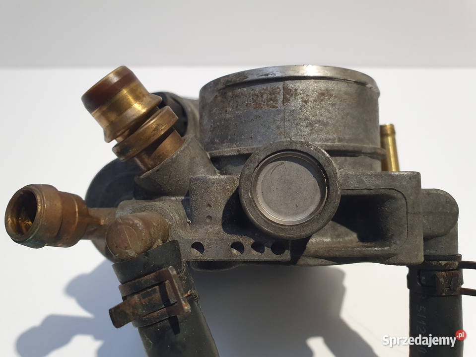 PRZEPUSTNICA Opel Astra III H 16 16V 55560398 lubelskie