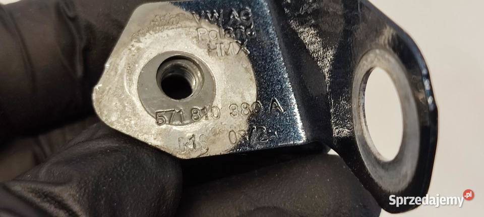 VW TAYRON MOCOWANIE BŁOTNIKA PRAWE KOMPLET